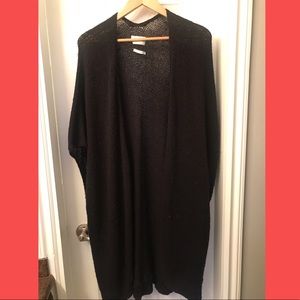 Long black cape/sweater, short sleeved